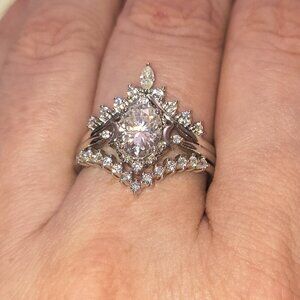 14K White gold and Moissanite ring